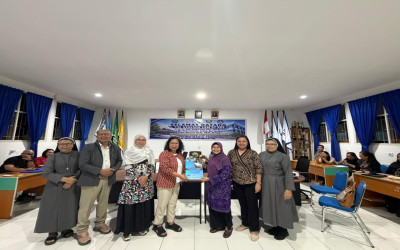 SEKOLAH TINGGI ILMU KESEHATAN GUNUNG MARIA TOMOHON Laksanakan Asesmen Lapangan Program Studi Sarjana Keperawatan dan Profesi Ners oleh LAM-PTKes